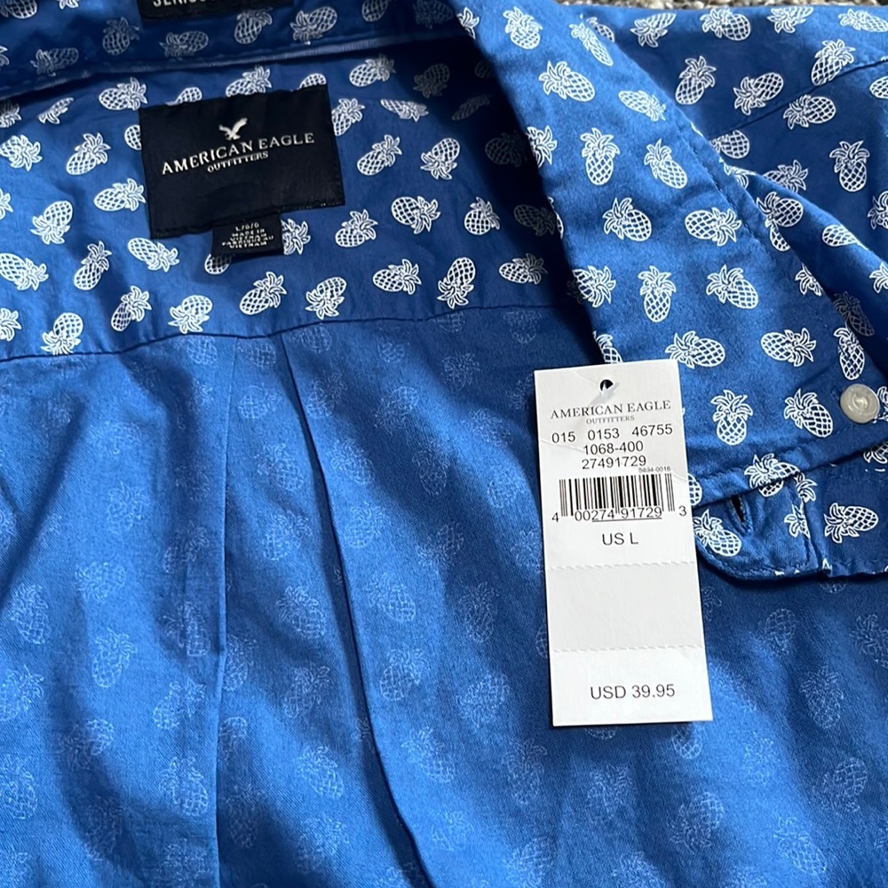 New with tags American eagle, seriously soft, pineapple print shirt, size large